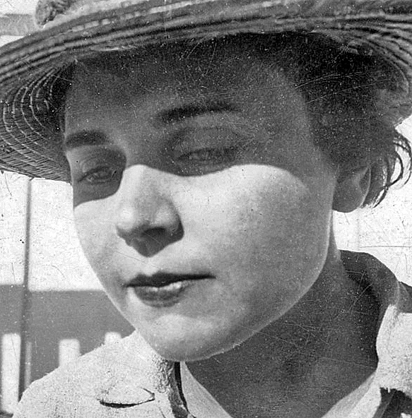 Elizabeth Bishop ca. 1940